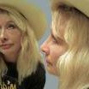 Meet your Posher, Karla